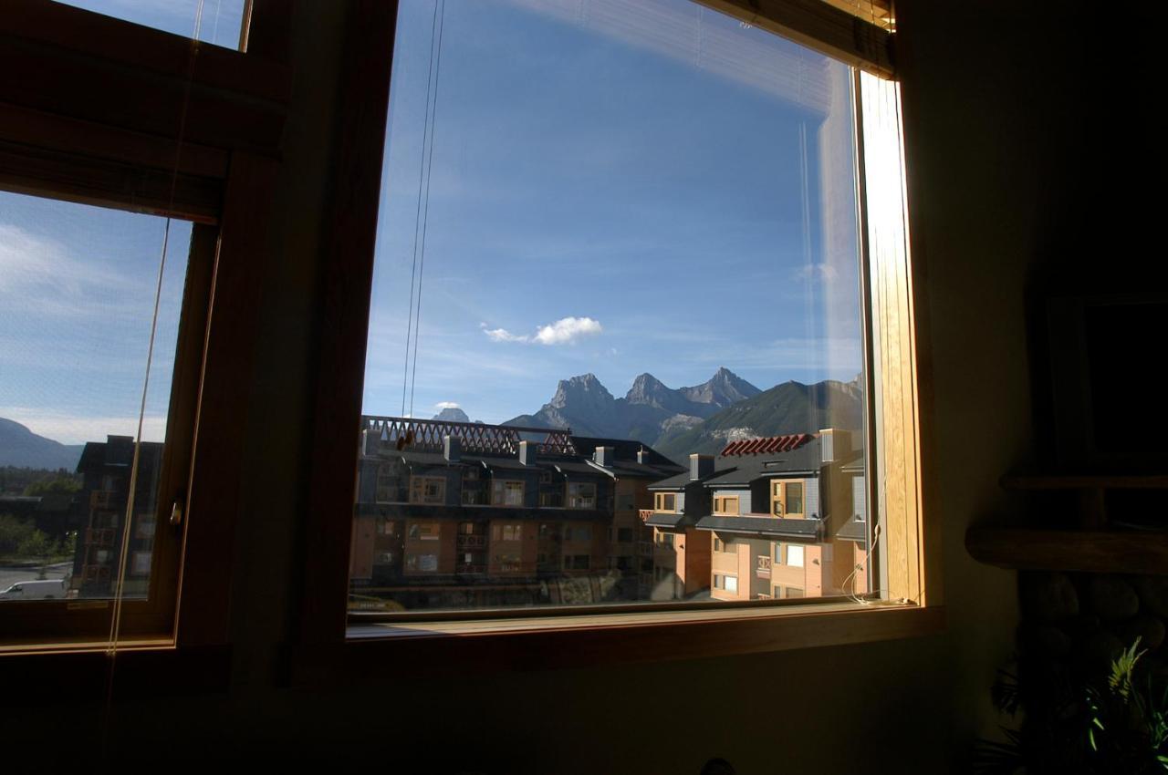 Apartment 411, Antique Heritage Canmore Exterior foto